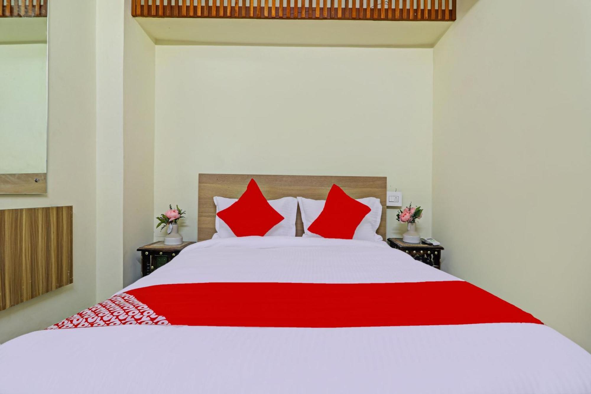 Super Hotel O Dsr Inn Near Nexus Hyderabad Esterno foto