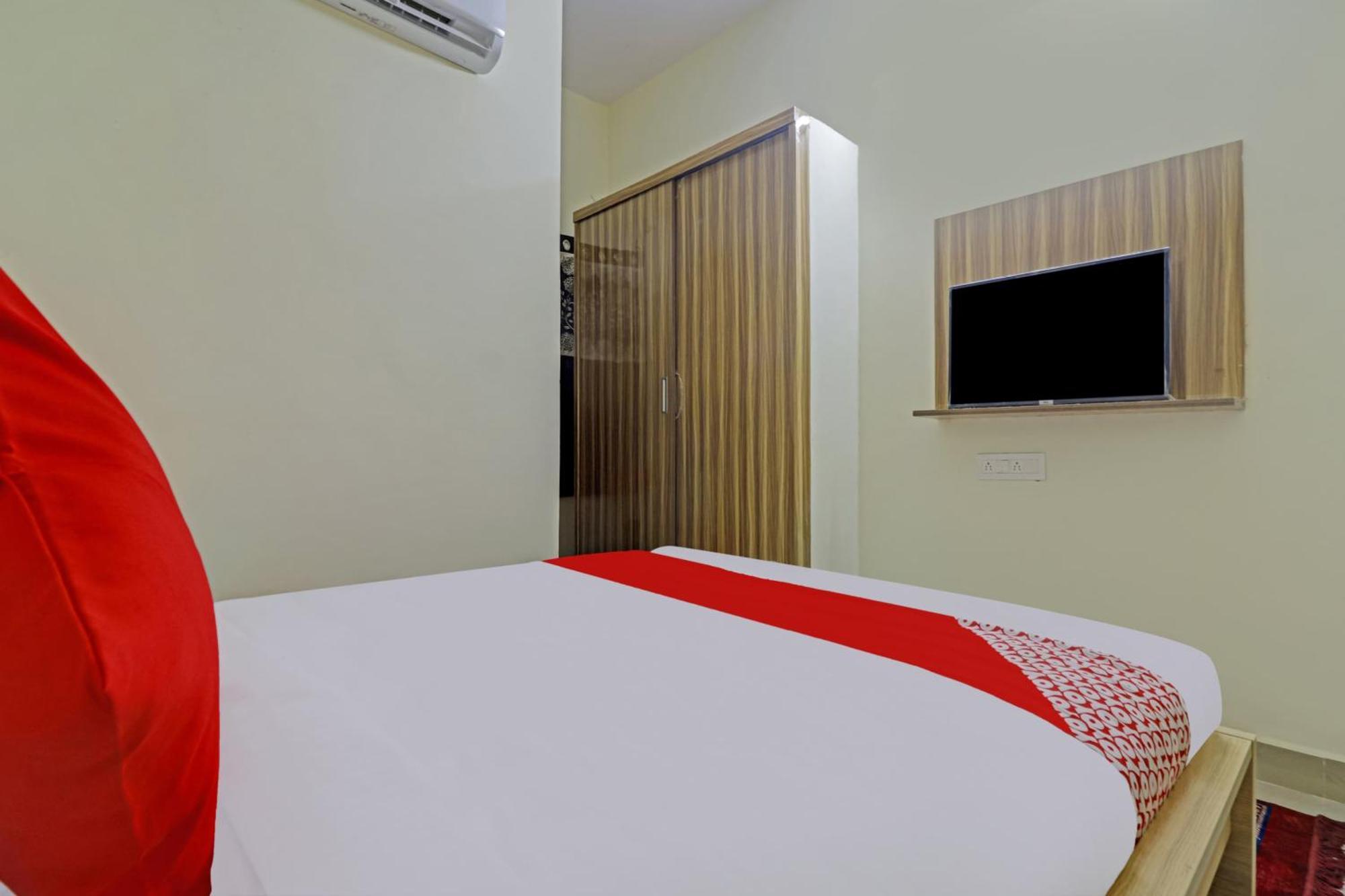 Super Hotel O Dsr Inn Near Nexus Hyderabad Esterno foto