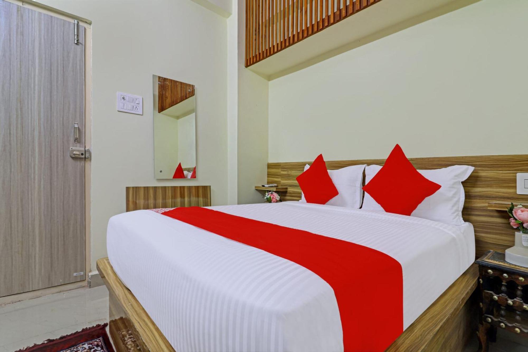 Super Hotel O Dsr Inn Near Nexus Hyderabad Esterno foto